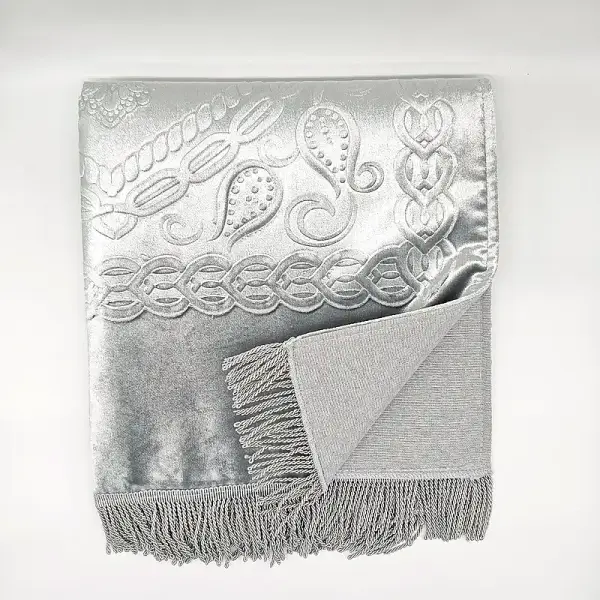 Astarlı Süngerli Kalın Platinyum Seccade 68x115 650 Gr Silver M1 2